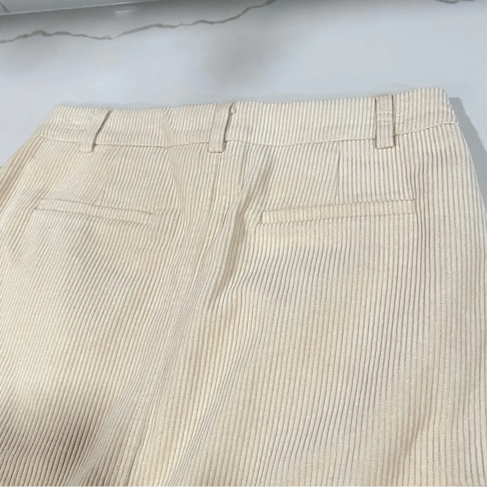 Twenty Six Hundred‎ pastel yellow corduroy pencil skirt size xs/small
